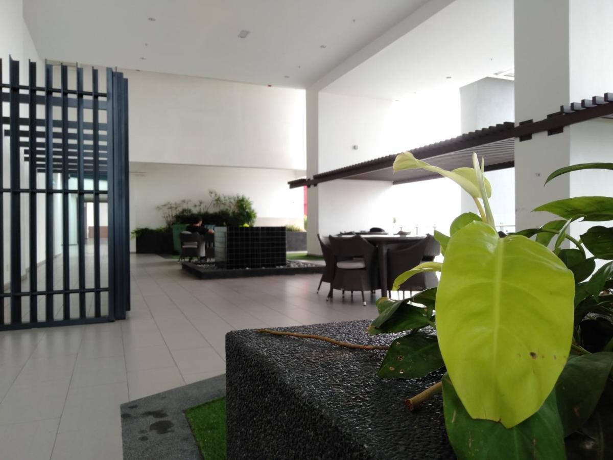 #4 Summer Studio - One South Seri Kembangan Ngoại thất bức ảnh